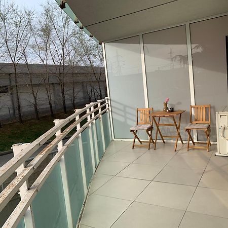 Caraway Apartment Oradea Bagian luar foto